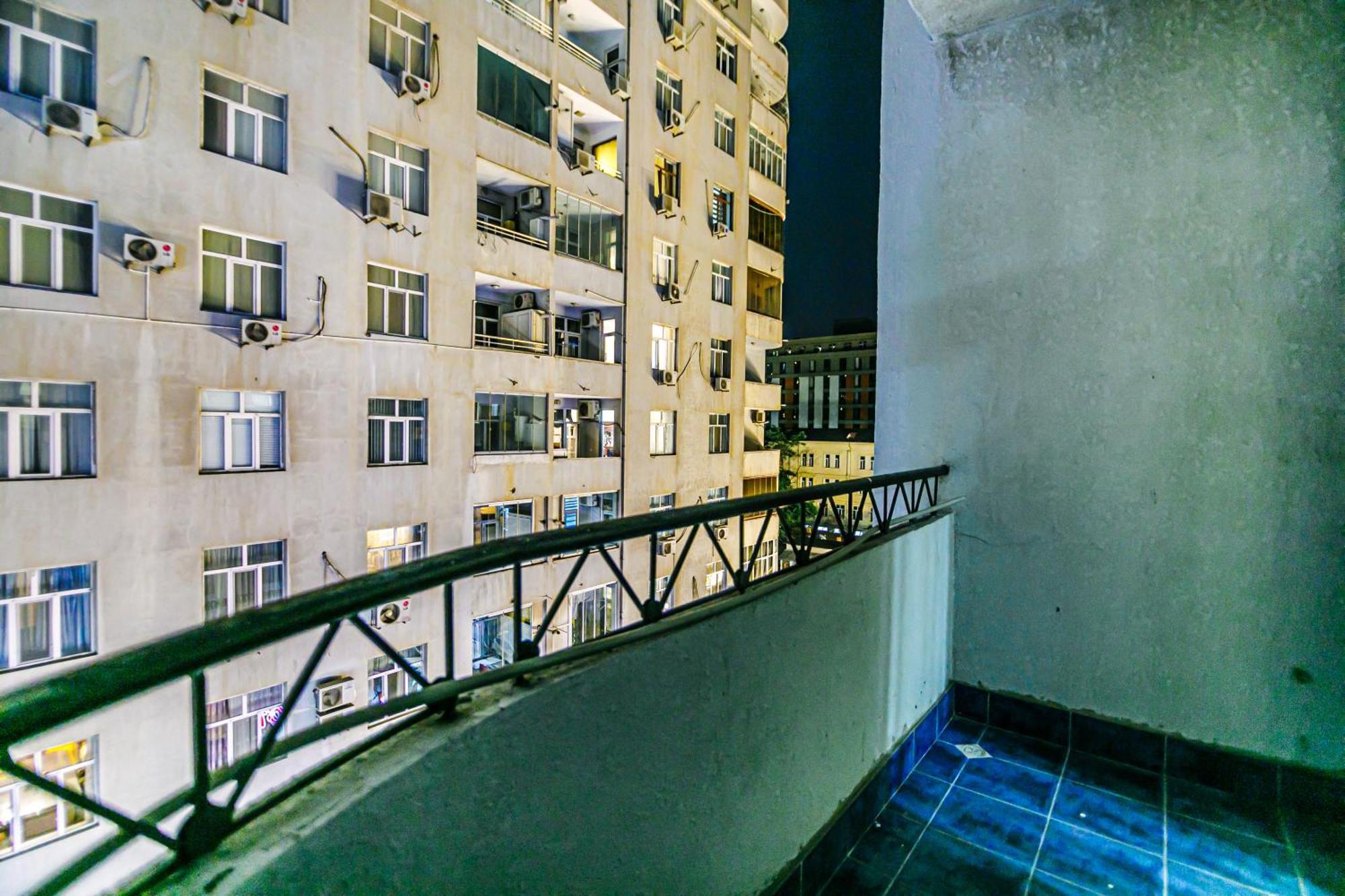 Nizami Apartment By Baku Housing Luaran gambar